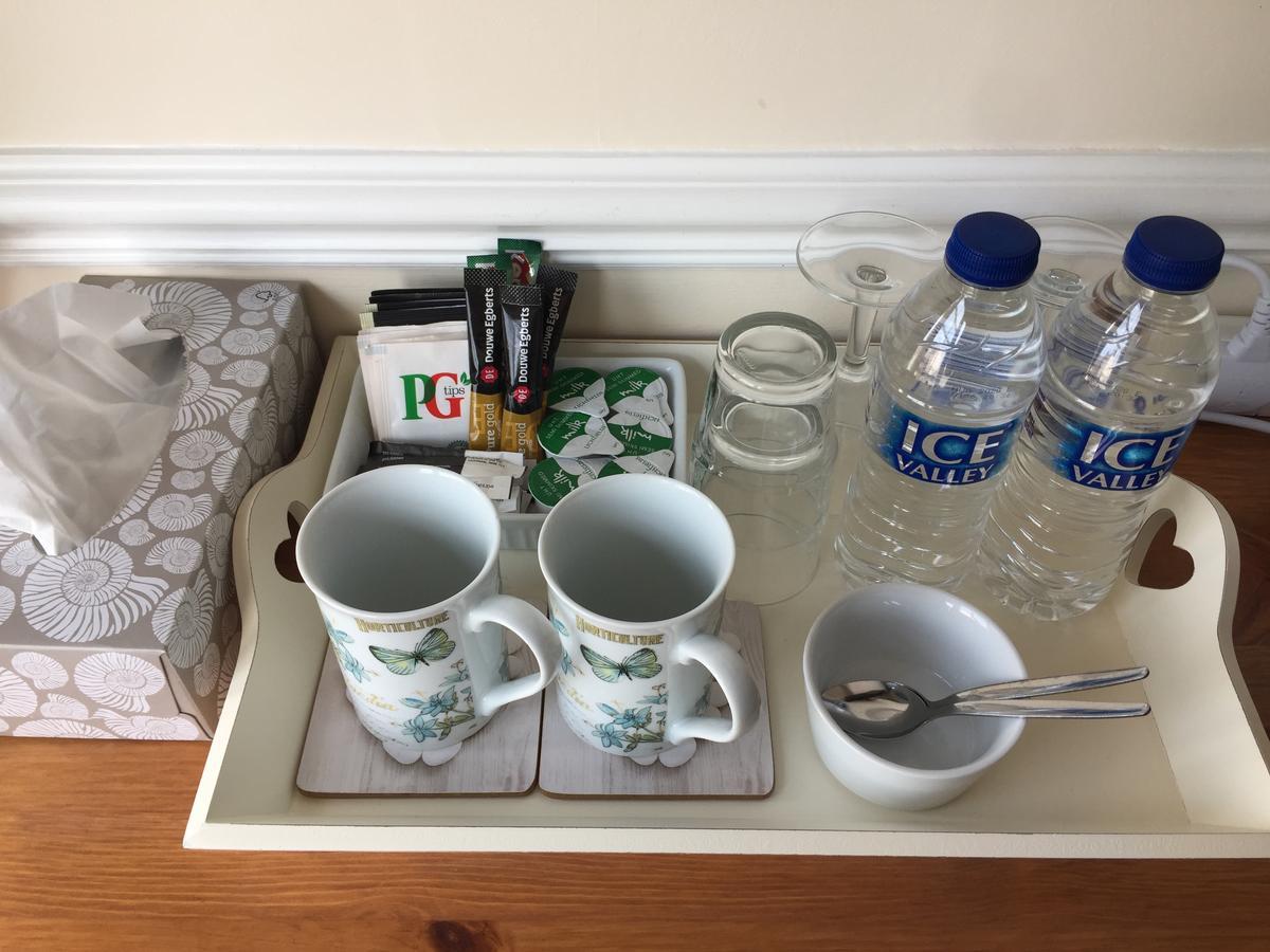 The Alendale Guesthouse 韦茅斯 外观 照片