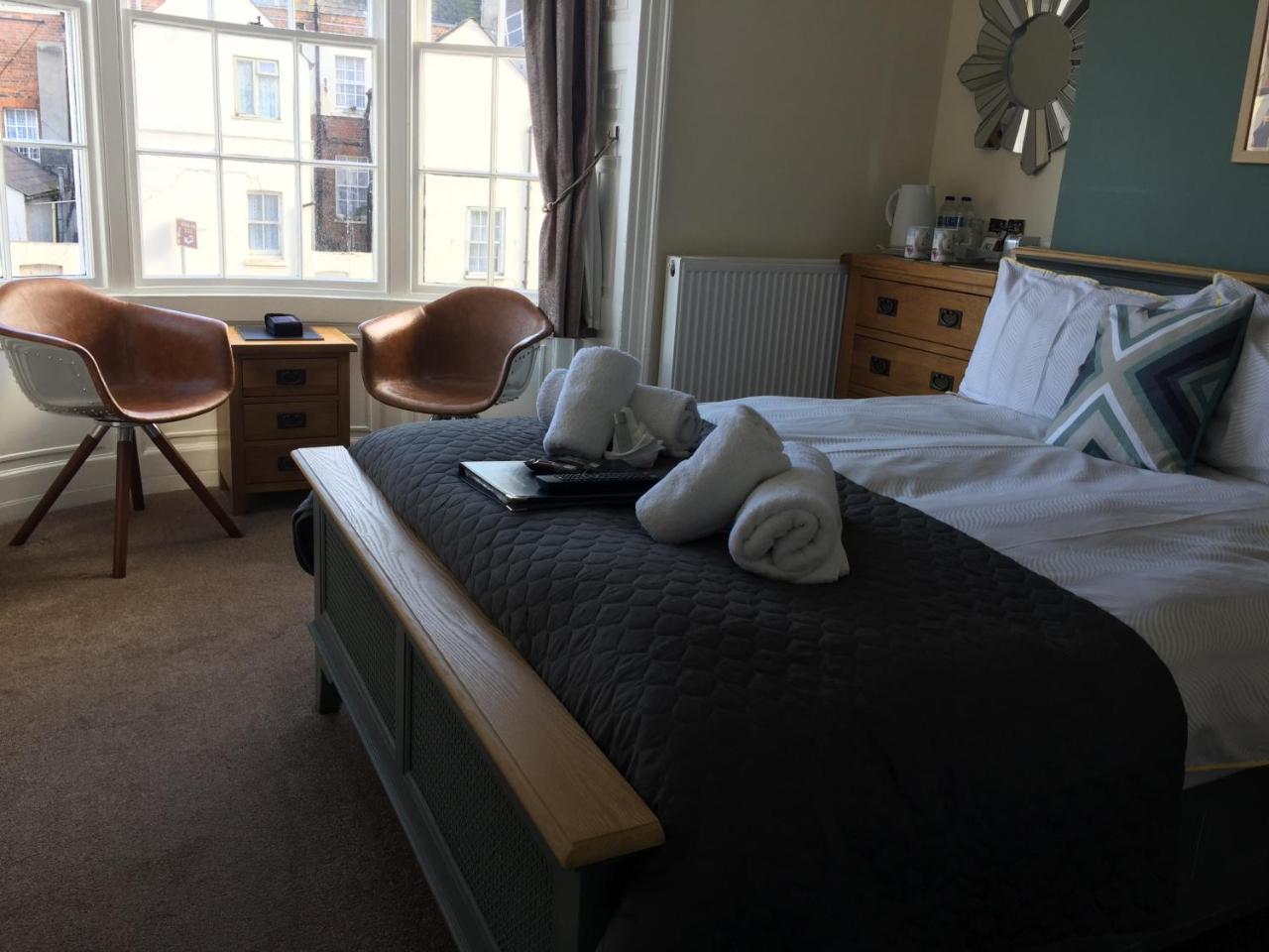 The Alendale Guesthouse 韦茅斯 外观 照片