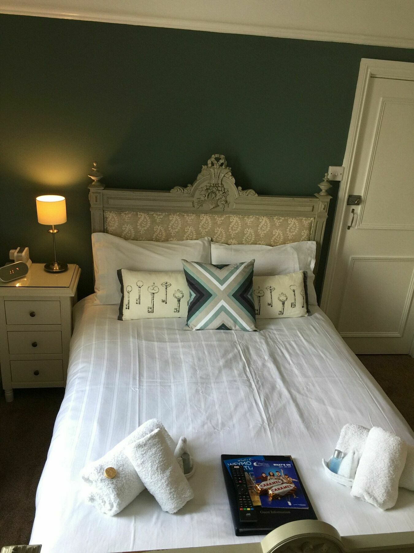 The Alendale Guesthouse 韦茅斯 外观 照片